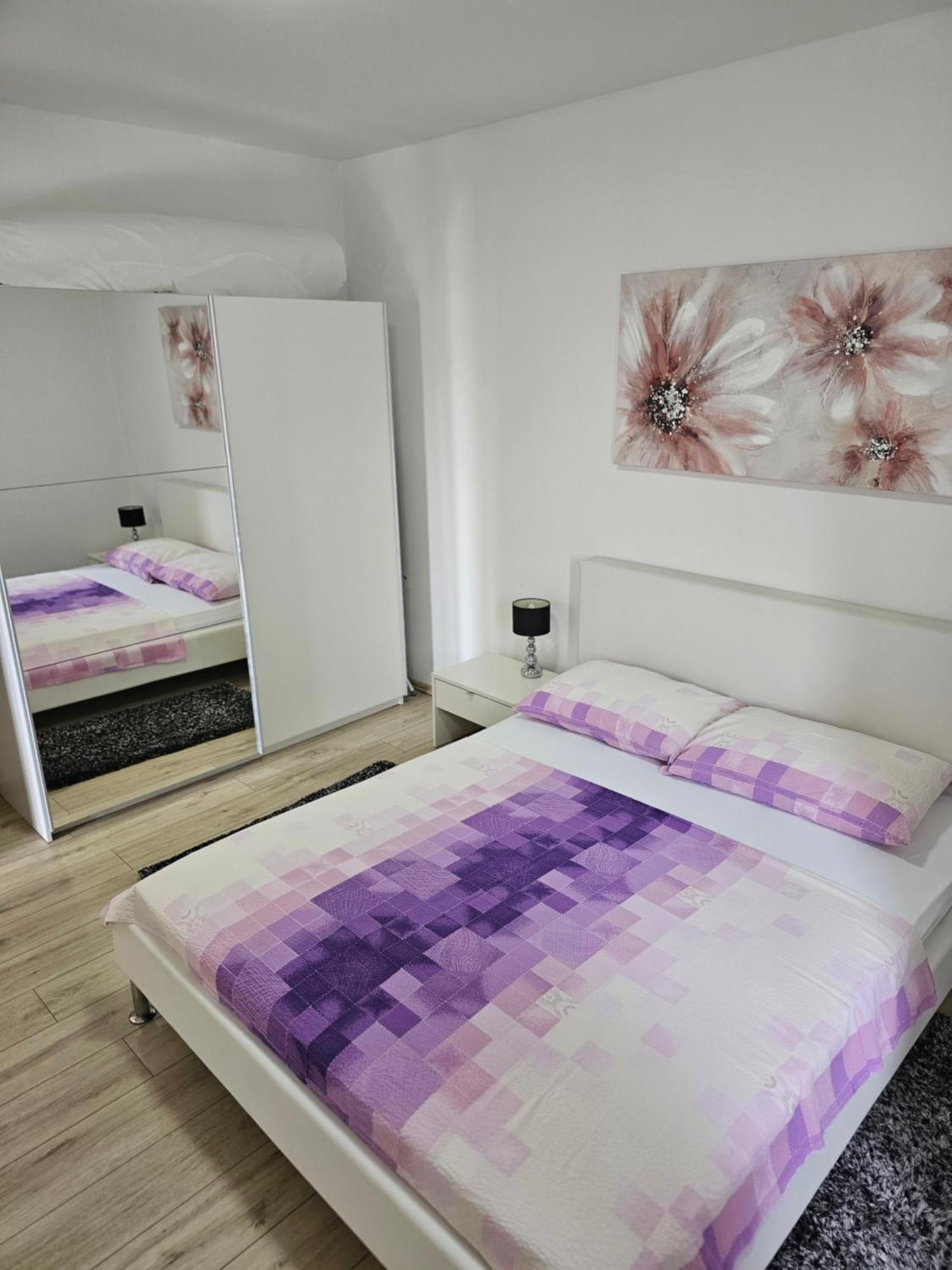 Apartments Grgic Trogir Luaran gambar