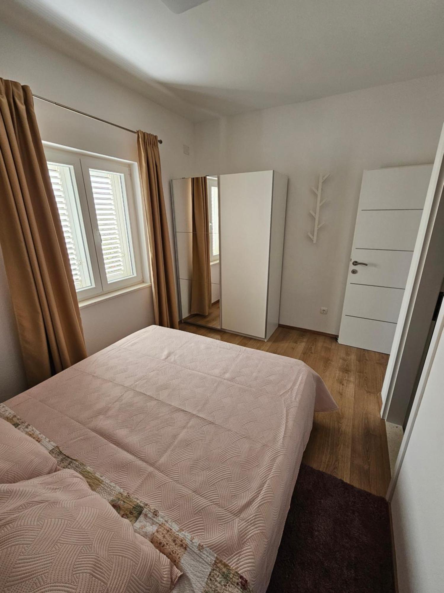 Apartments Grgic Trogir Luaran gambar