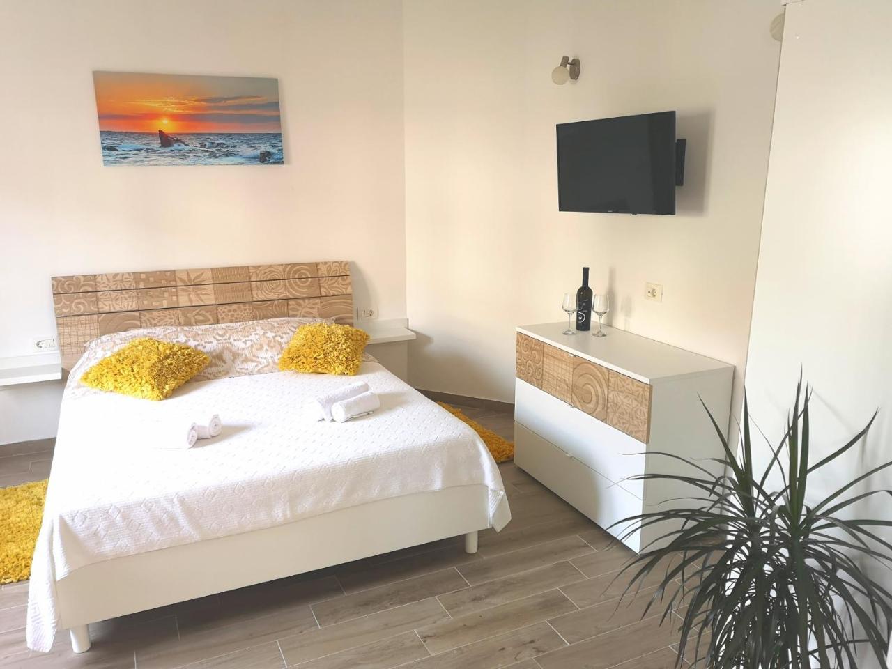 Apartments Grgic Trogir Luaran gambar